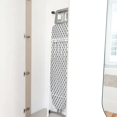 Aparthotel The House On The Pink Street In 4*