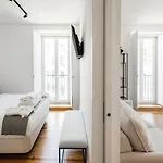 Апарт-отель The House On The Pink Street In 4*