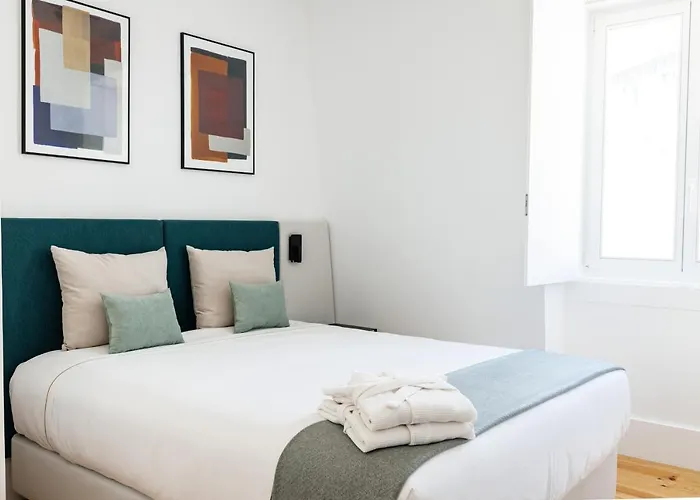 The House On The Pink Street In