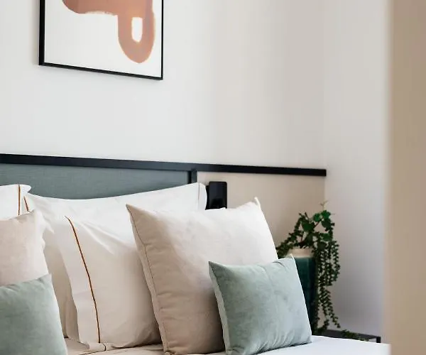 The House On The Pink Street In Aparthotel 4*