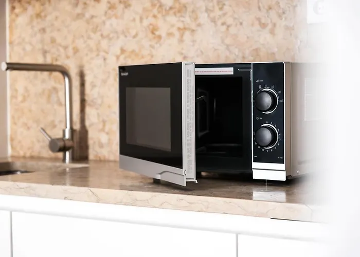 The House On The Pink Street In