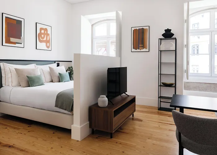 Aparthotel The House On The Pink Street In