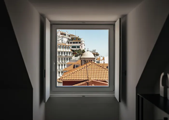 Aparthotel The House On The Pink Street In